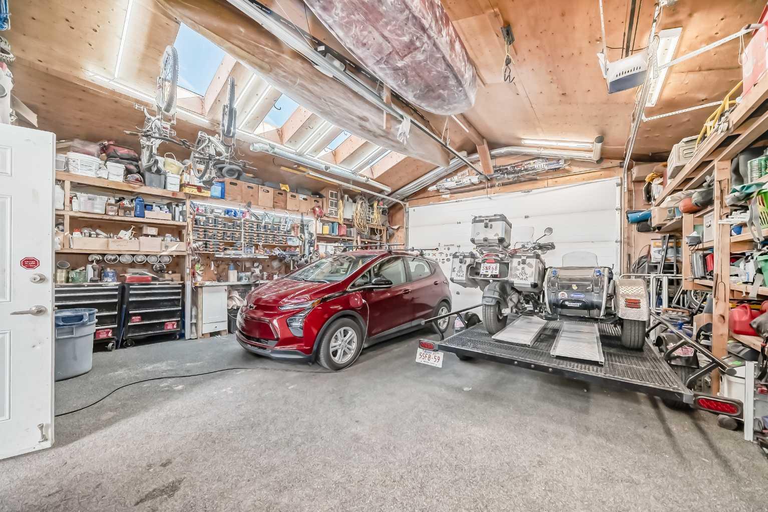 82 Citadel Vista Close NW