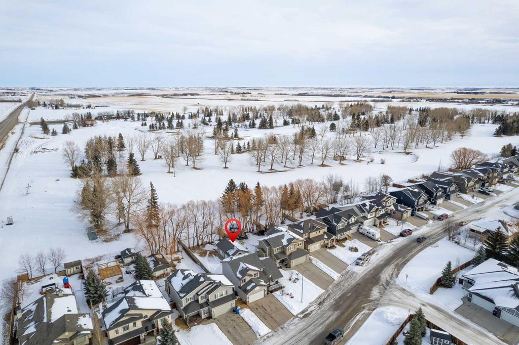 Photo of 808 Stonehaven Drive, Carstairs, AB T0M 0N0 (MLS # A2287162)