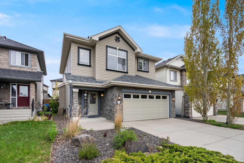 Photo of 34 Kincora Drive NW, Calgary, AB T3R 1K8 (MLS # A2315442)