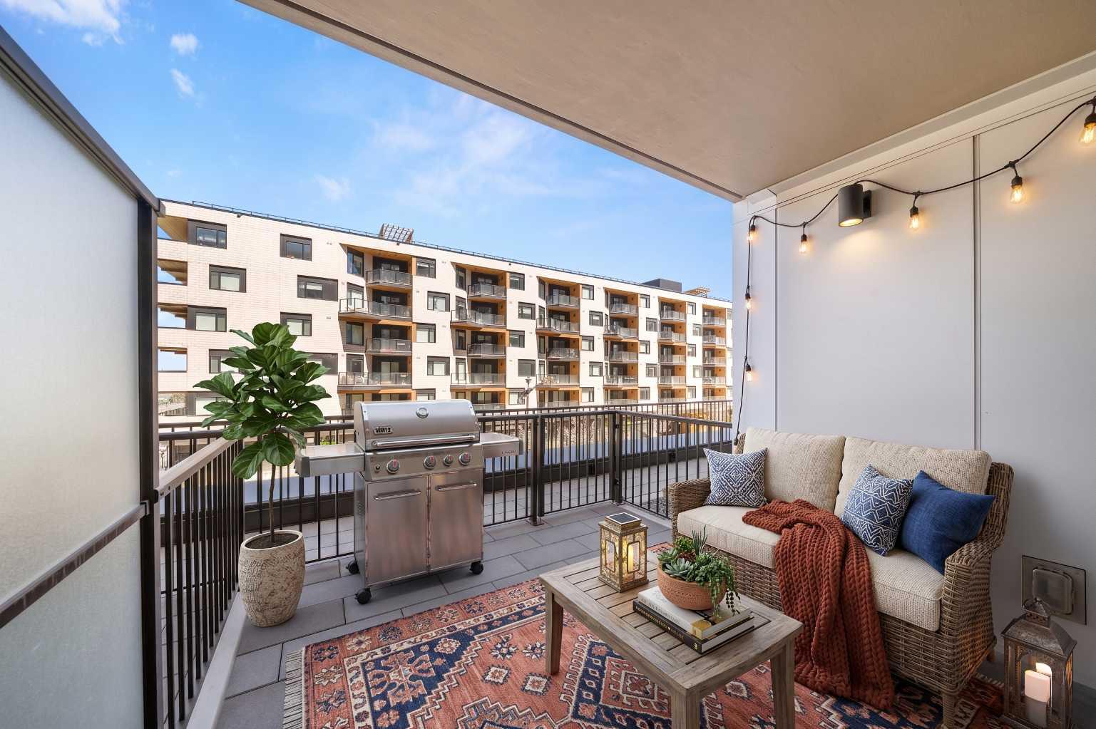 8375 Broadcast Avenue SW 309