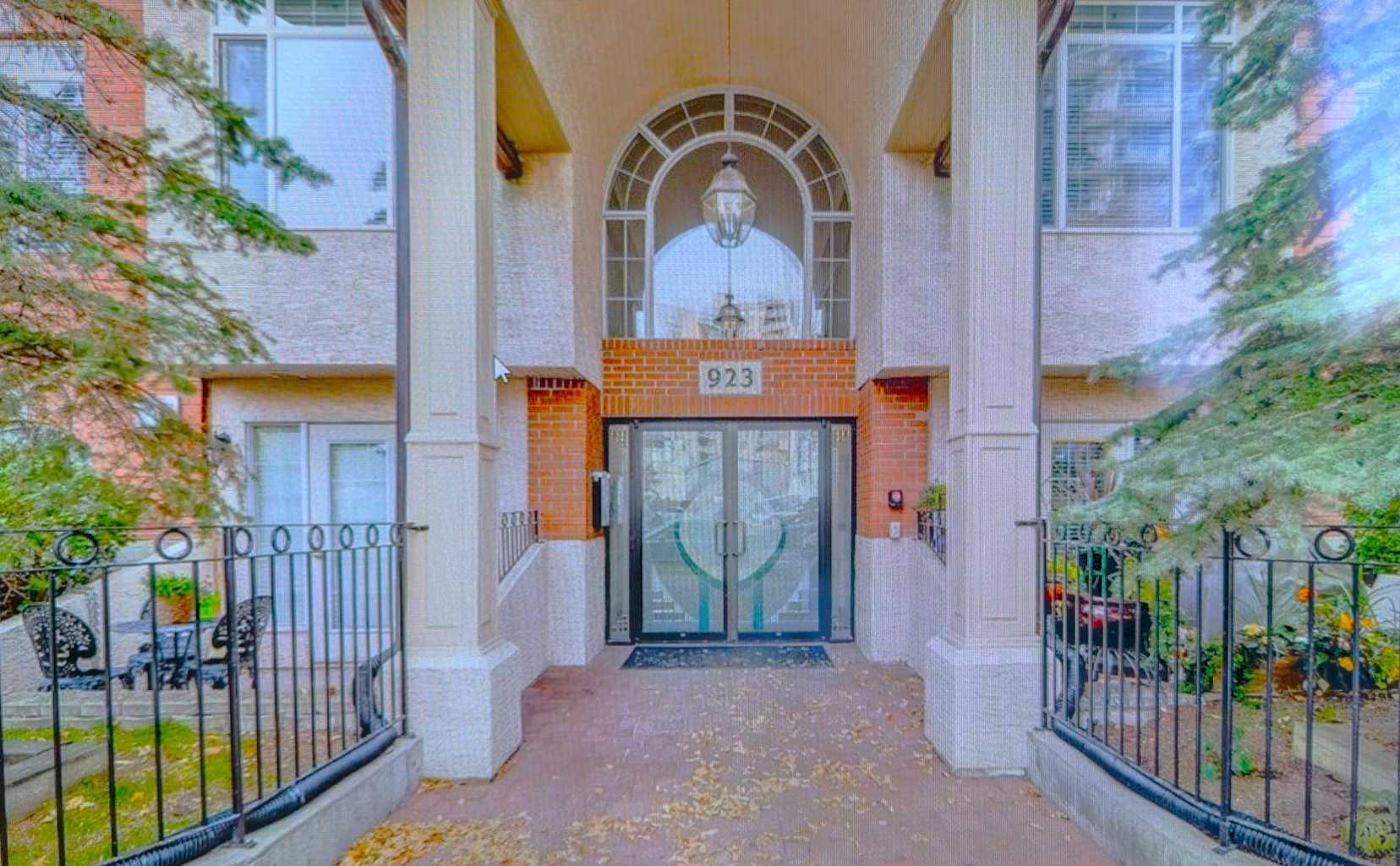 923 15 Avenue SW 101