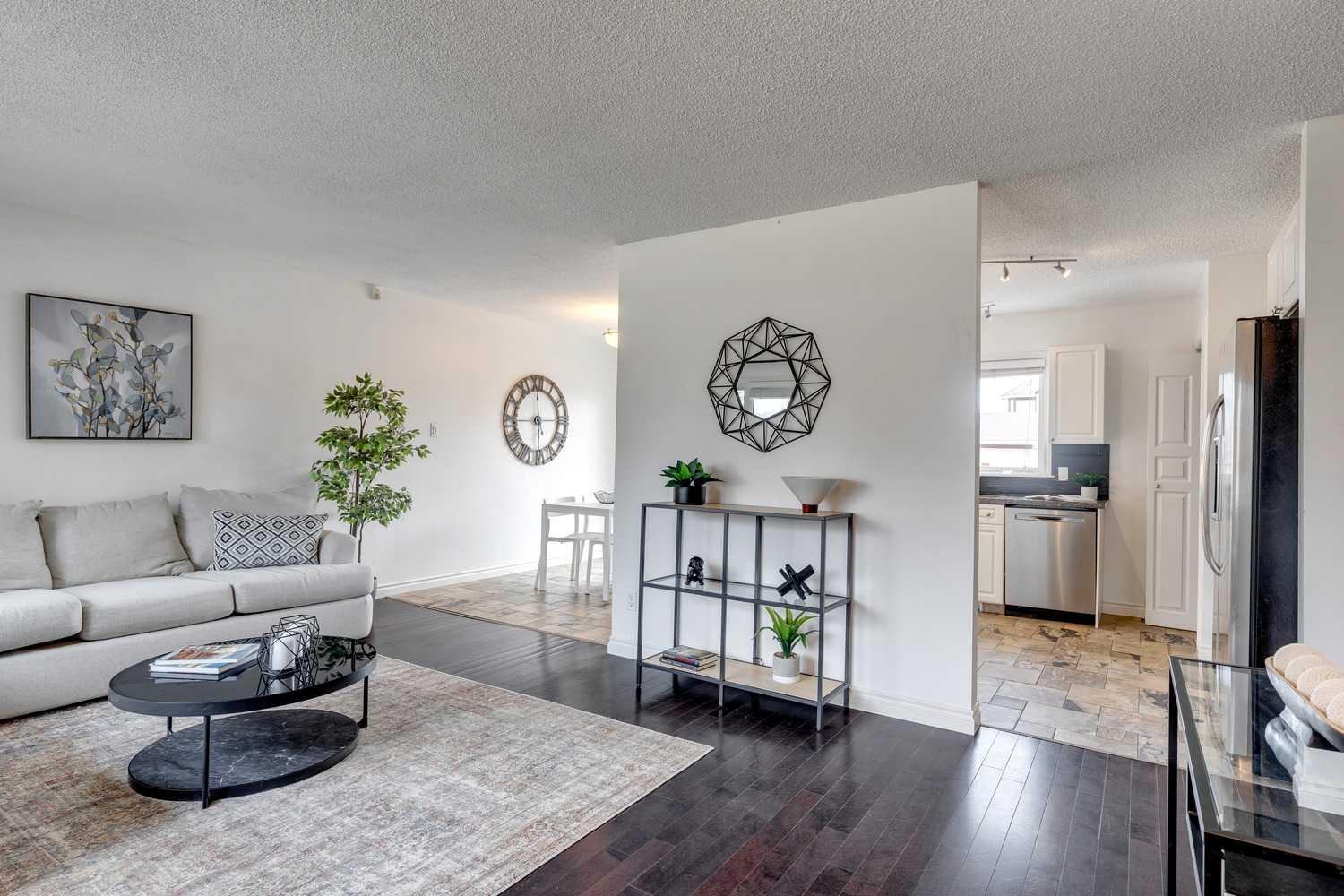 107 Sackville Drive SW