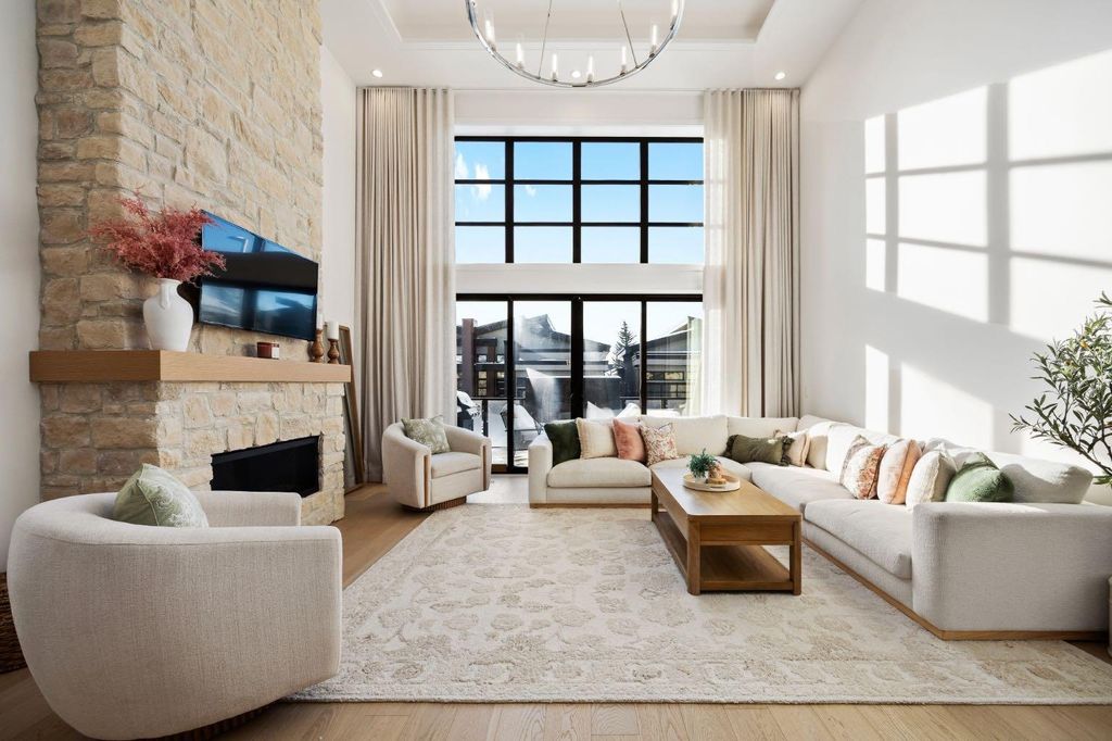 Photo of 307 Elveden Court SW, Calgary, AB T3H 2A9 (MLS # A2286811)