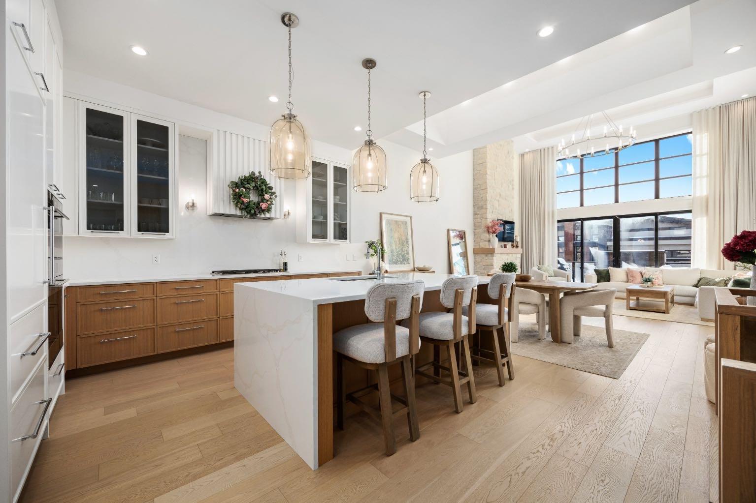 307 Elveden Court SW