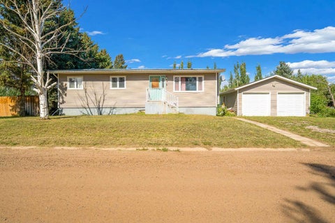 Photo of 190014 12 Street W #2, Rural Newell, County of, AB T1R 1C7 (MLS # A2342100)