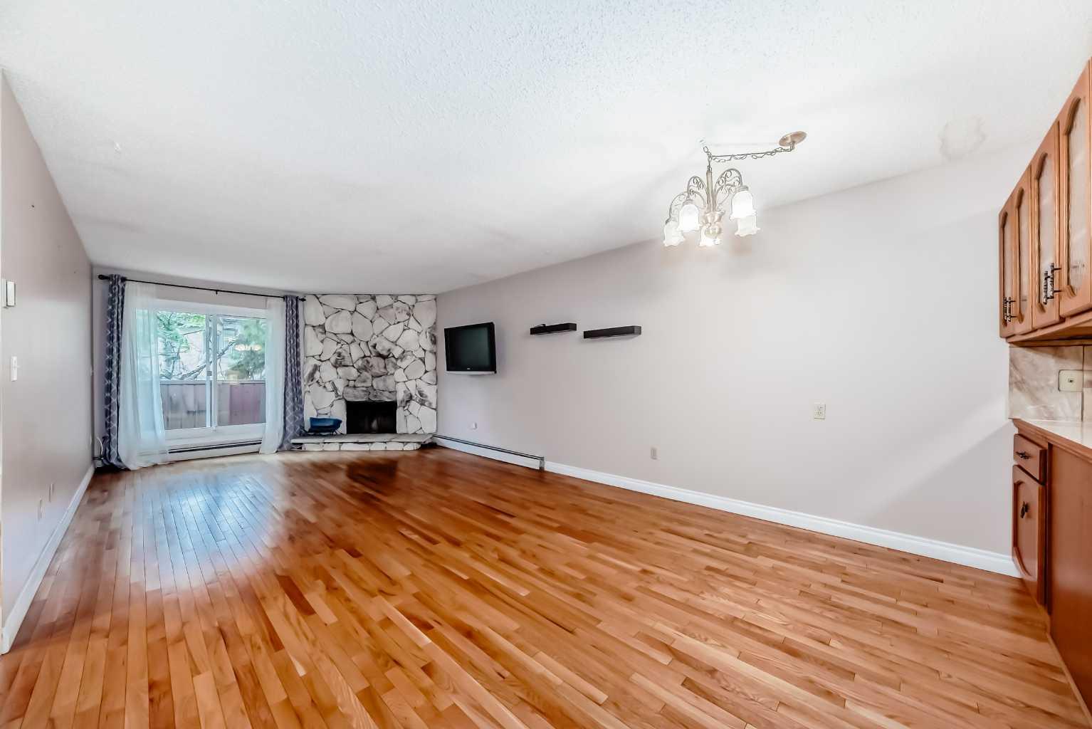 1001 68 Avenue SW 304