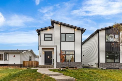4418 8 Avenue SW Calgary AB T3C 0G7