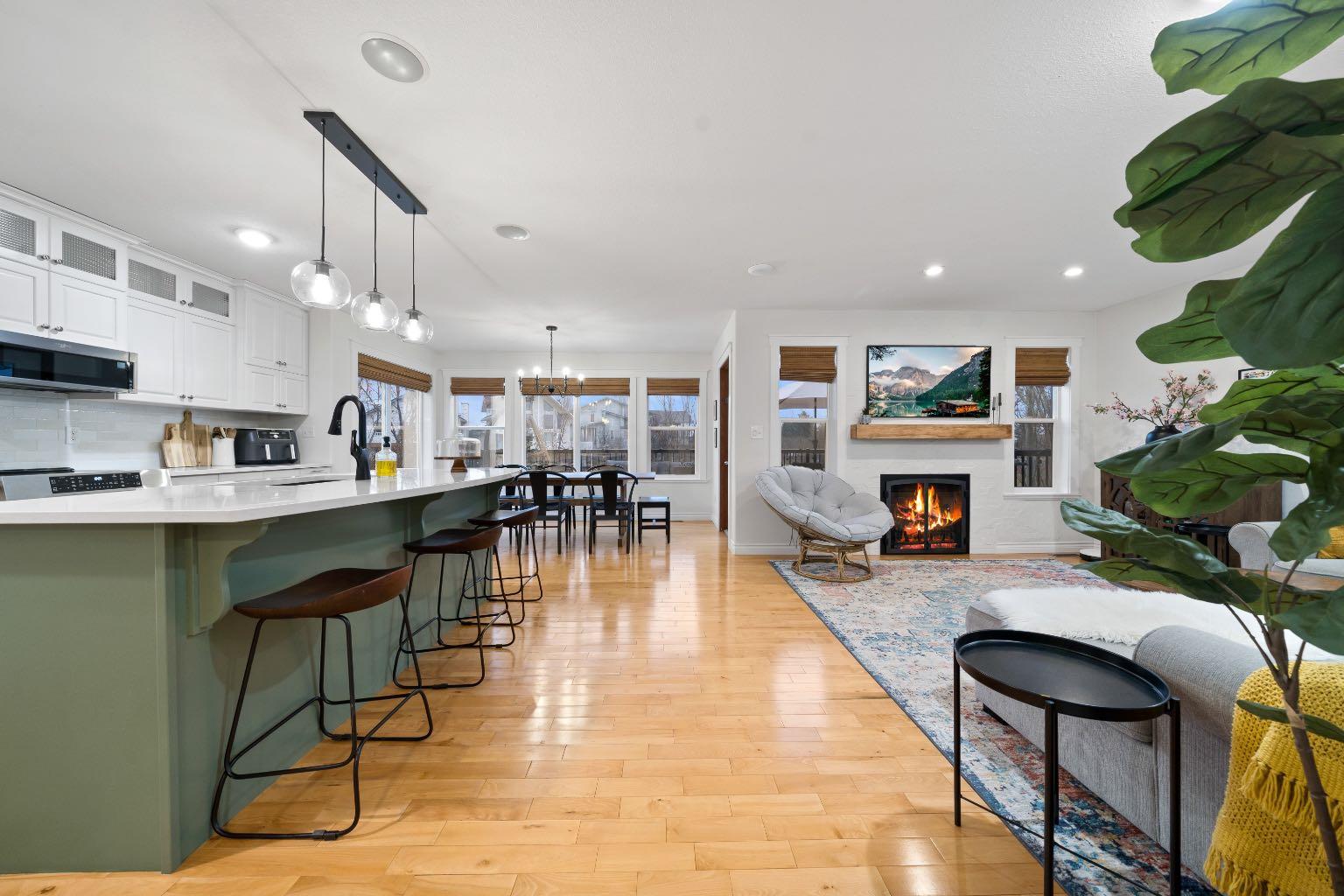 61 White Pelican Way