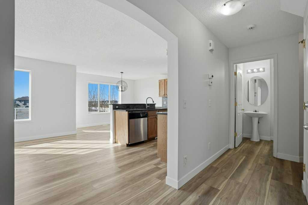 53 Saddlecrest Place NE