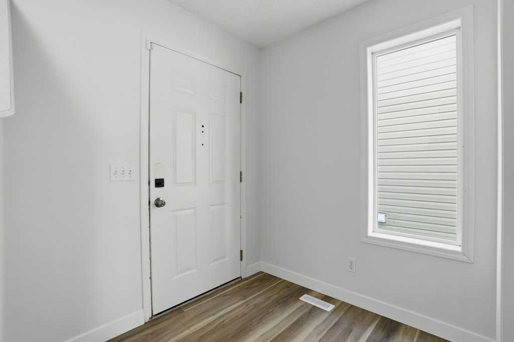 53 Saddlecrest Place NE