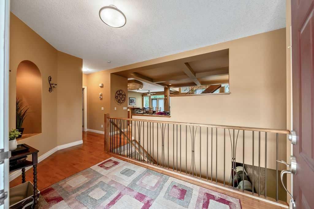 174 Arbour Vista Close NW