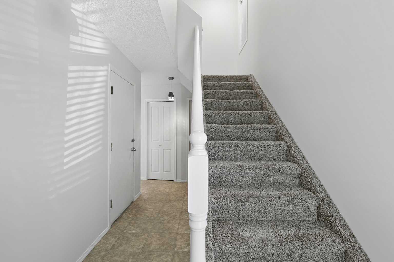 69 Millview Green SW
