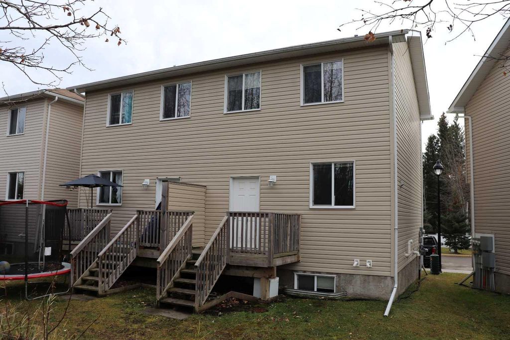 Photo of 624 41 Street St #4, Edson, AB T7E 1A4 (MLS # A2262415)