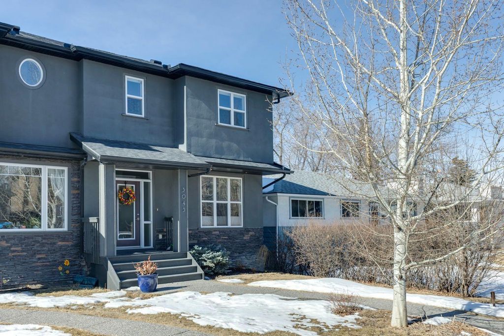 Photo of 3043 28 Street SW, Calgary, AB T3E 2J4 (MLS # A2289373)