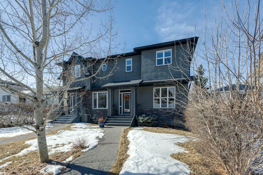 Photo of 3043 28 Street SW, Calgary, AB T3E 2J4 (MLS # A2289373)