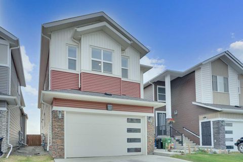 871 Corner Meadows Way NE Calgary AB T3N 1A8
