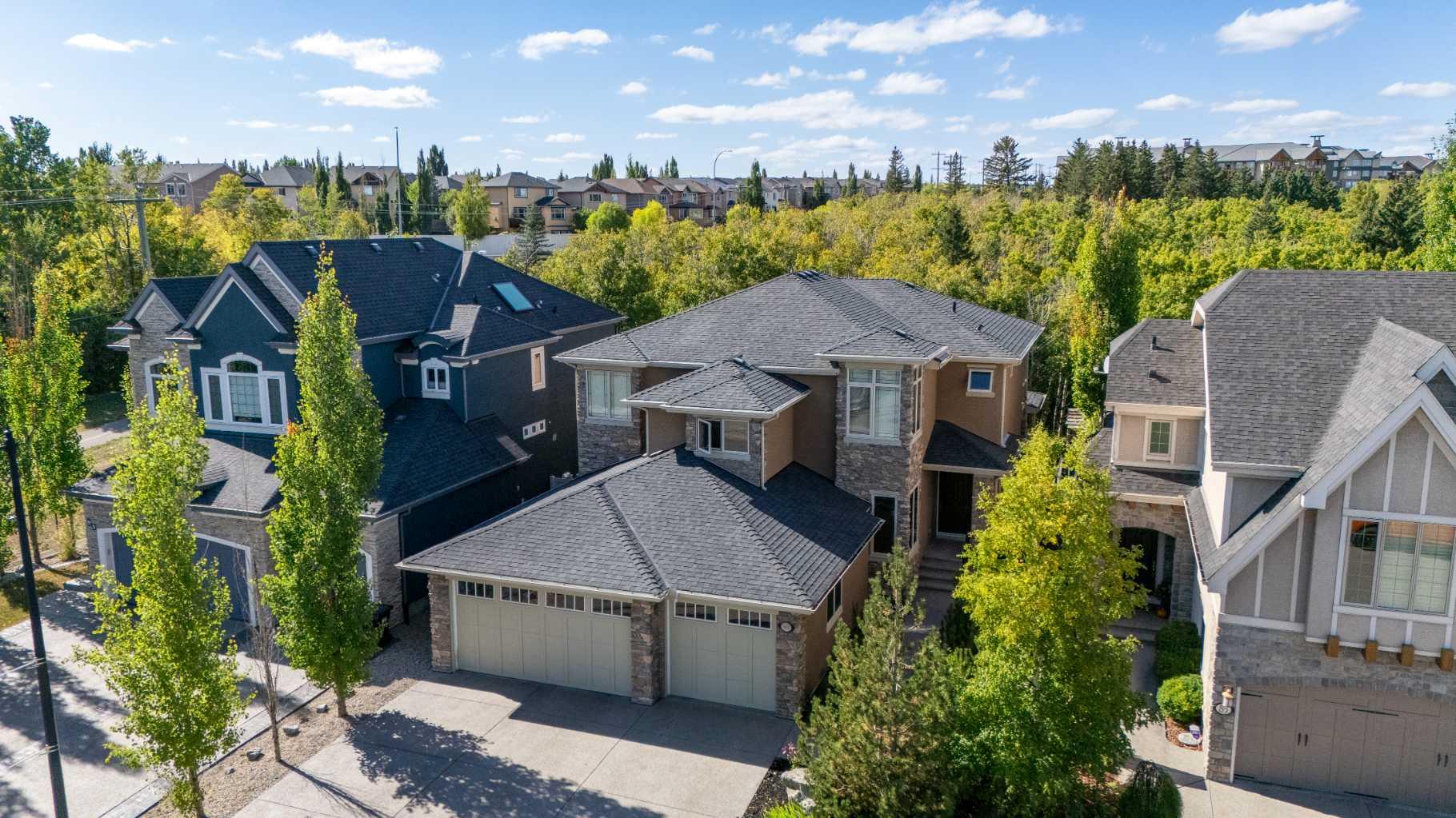 89 Evergreen Mount SW