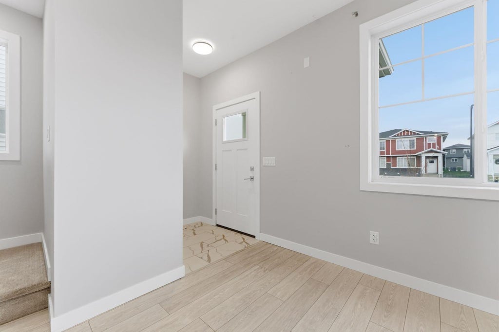 Photo of 1060 West Lakeview Drive, Chestermere, AB T1X 2T3 (MLS # A2314427)