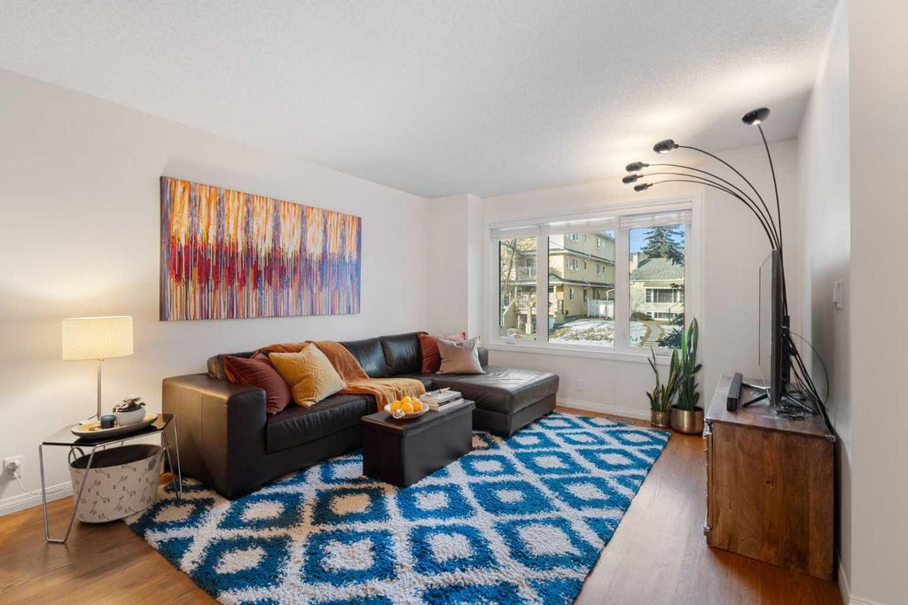 Photo of 1629 29 Avenue SW, Calgary, AB T2T 1M6 (MLS # A2327822)