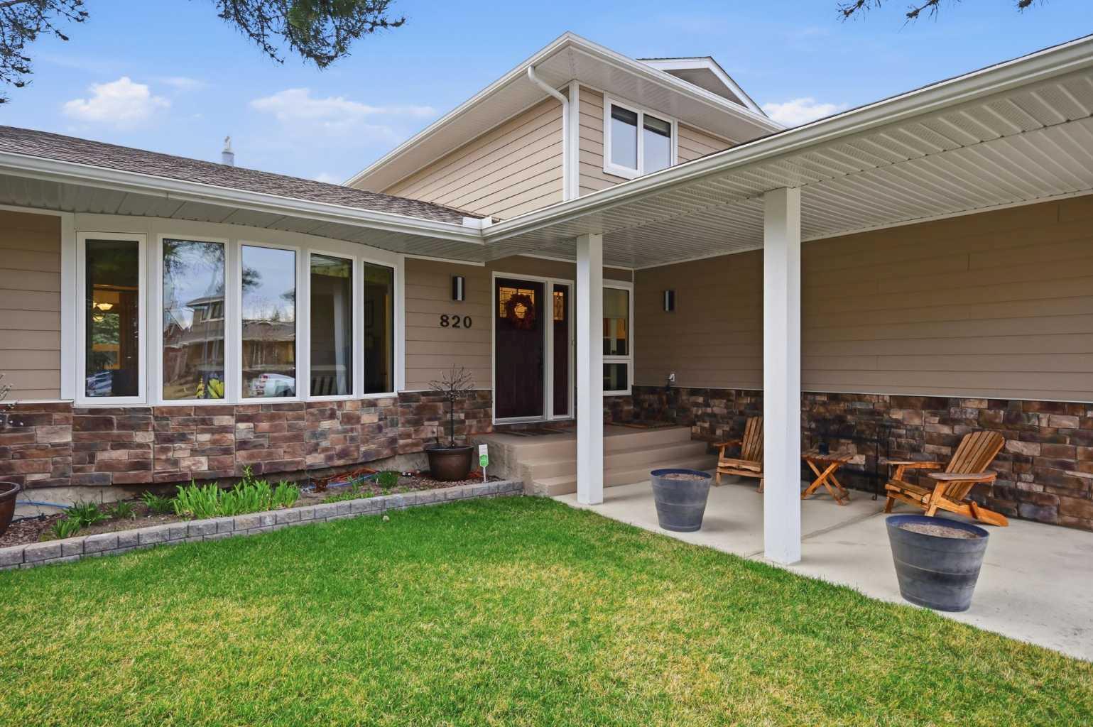 820 Parkwood Drive SE