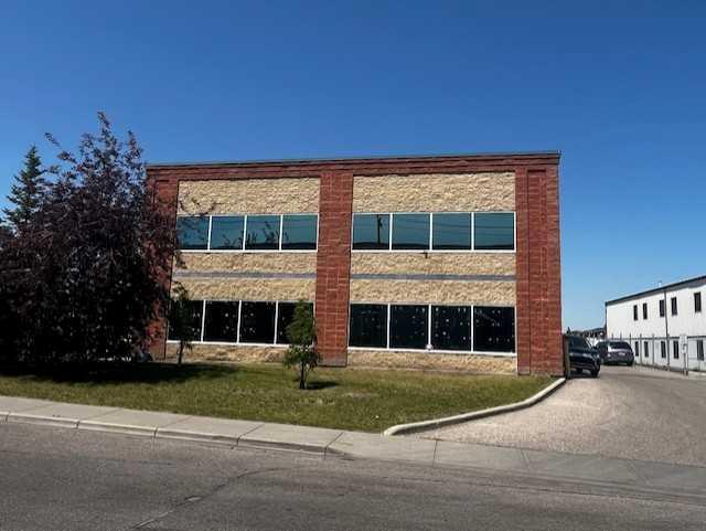 5120 47 Street NE 171, 175 & 179