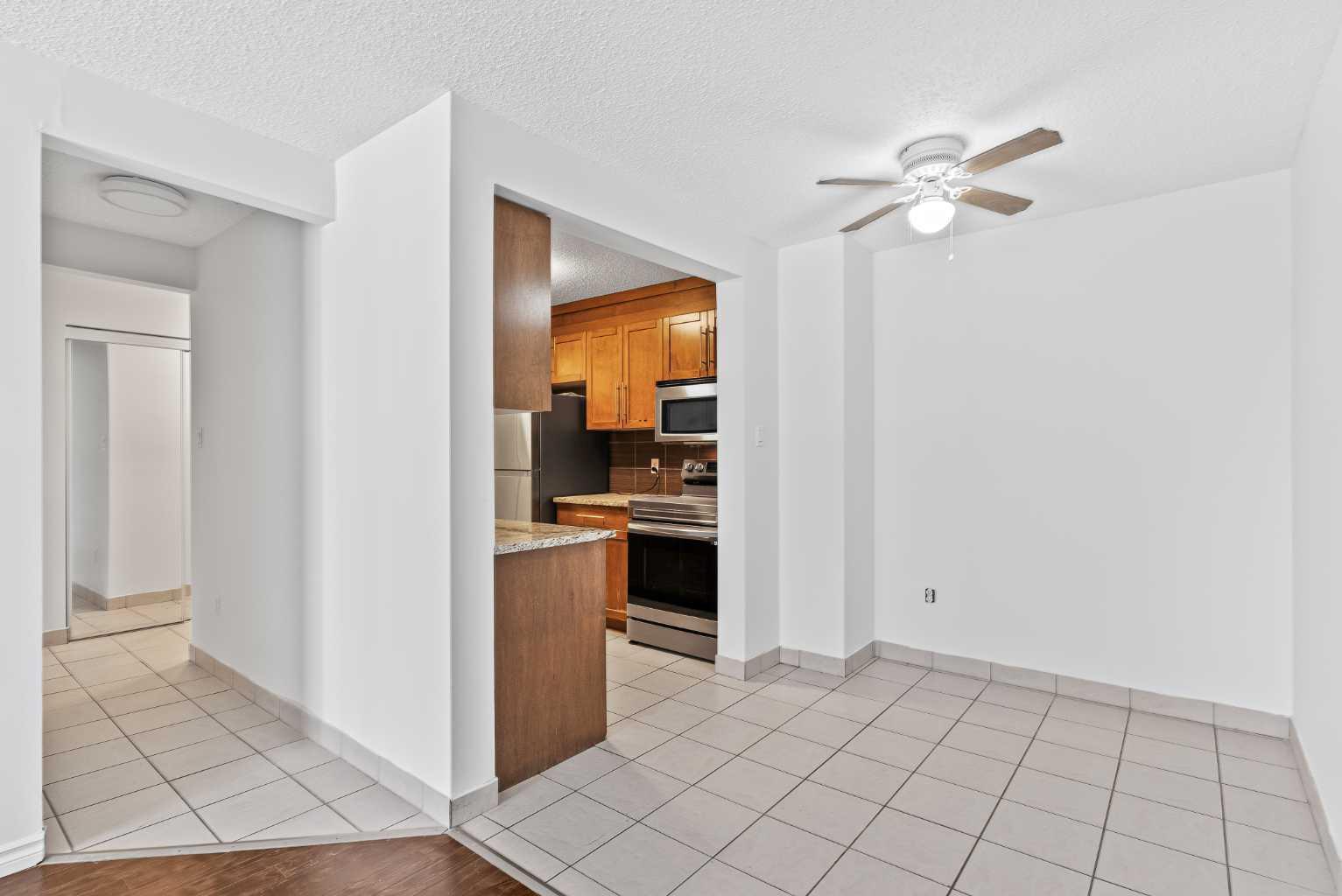 431 1 Avenue NE 305