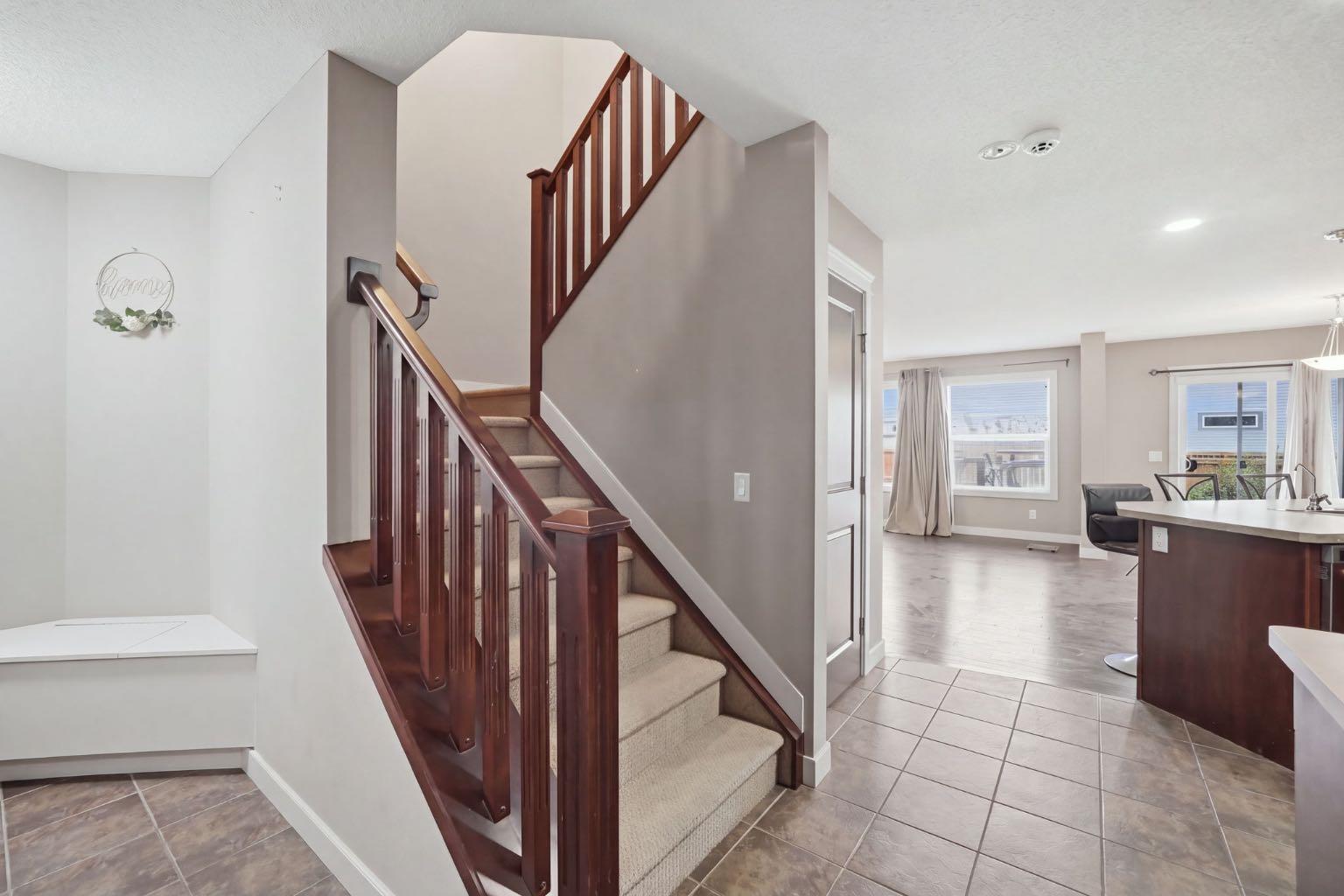 358 Skyview Ranch Way NE