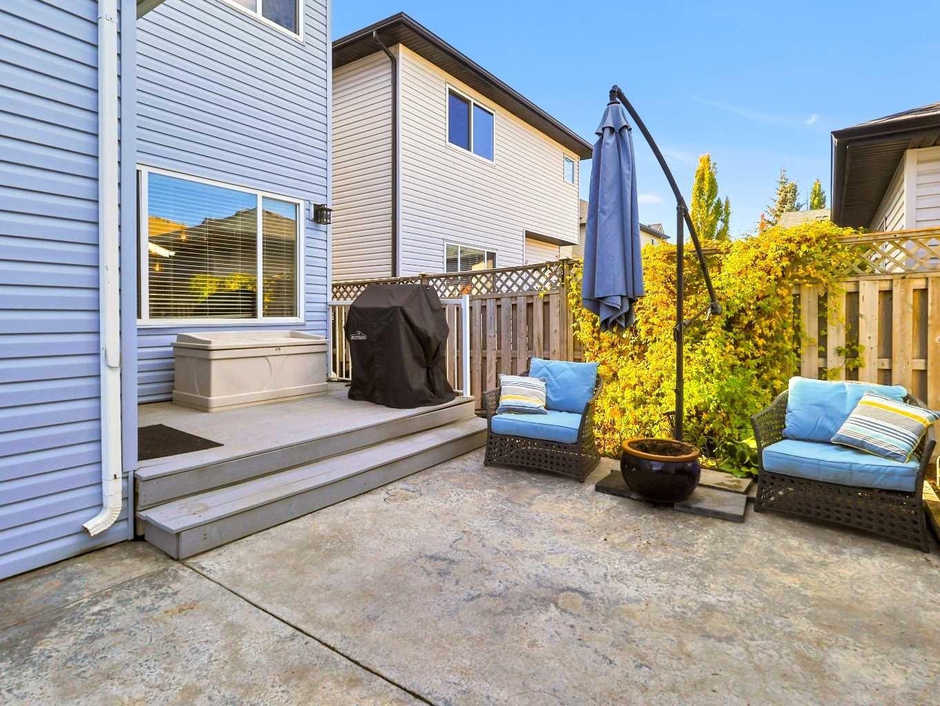 50 Elgin Meadows Green SE