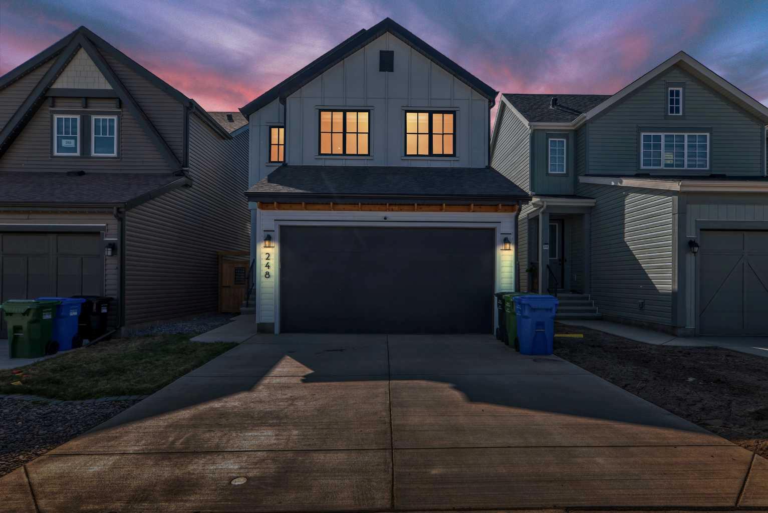 248 Lavender Manor SE