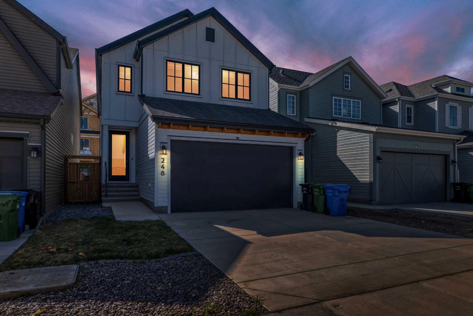 248 Lavender Manor SE