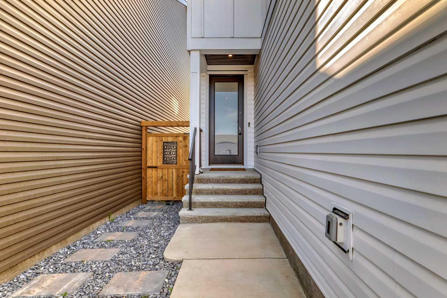 248 Lavender Manor SE