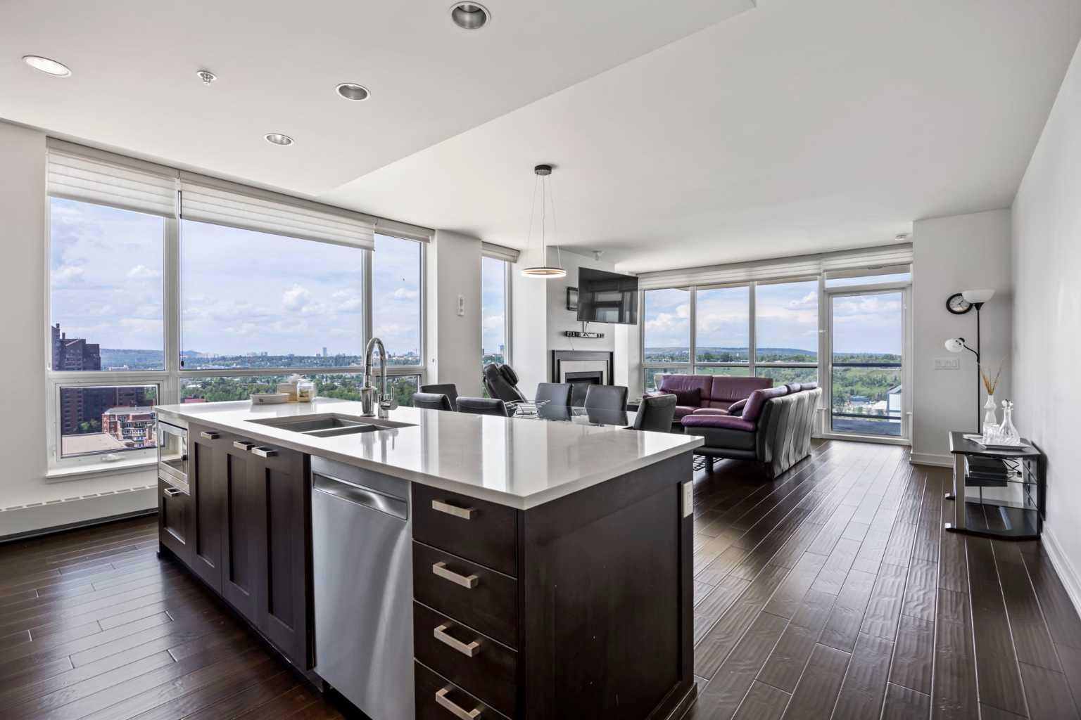 222 Riverfront Avenue SW 1821