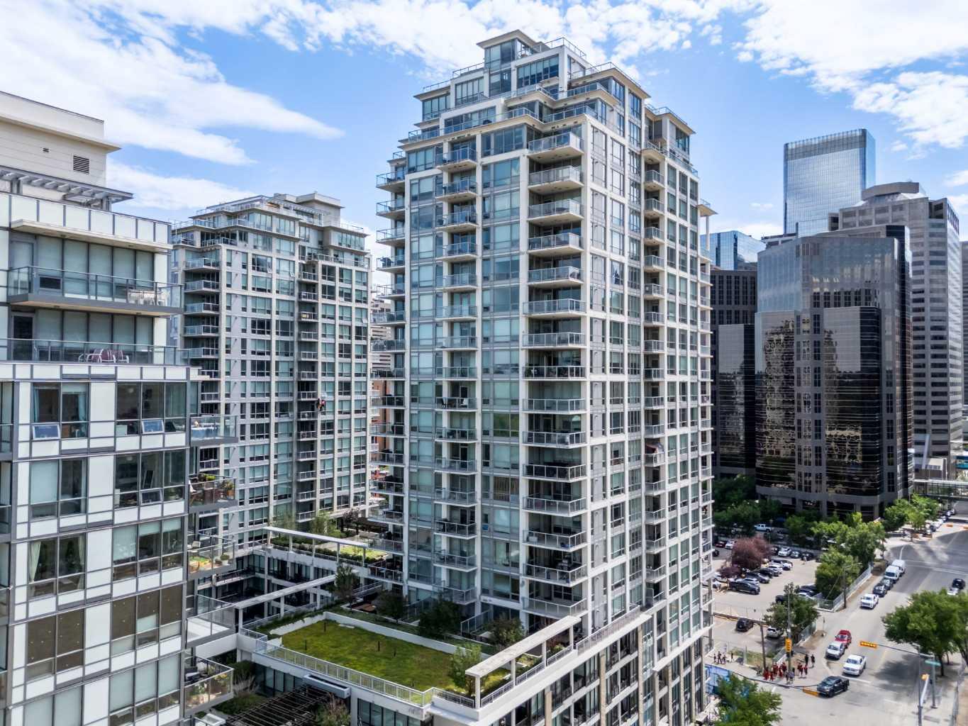 222 Riverfront Avenue SW 1821