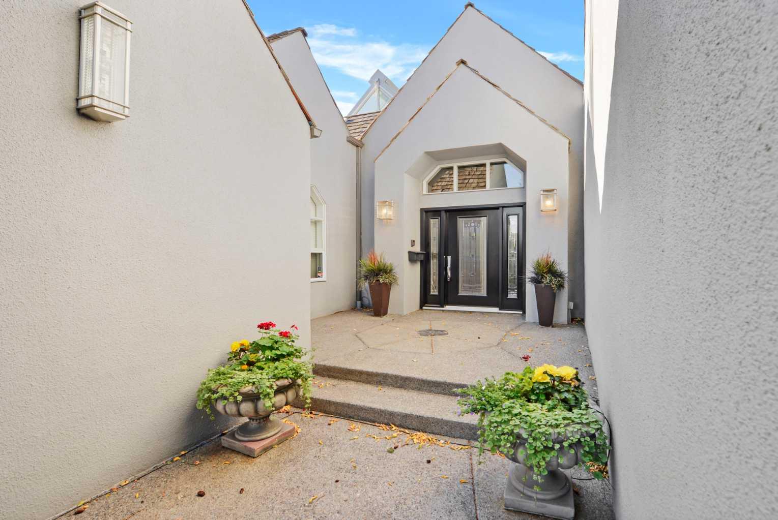 121 Patton Place SW