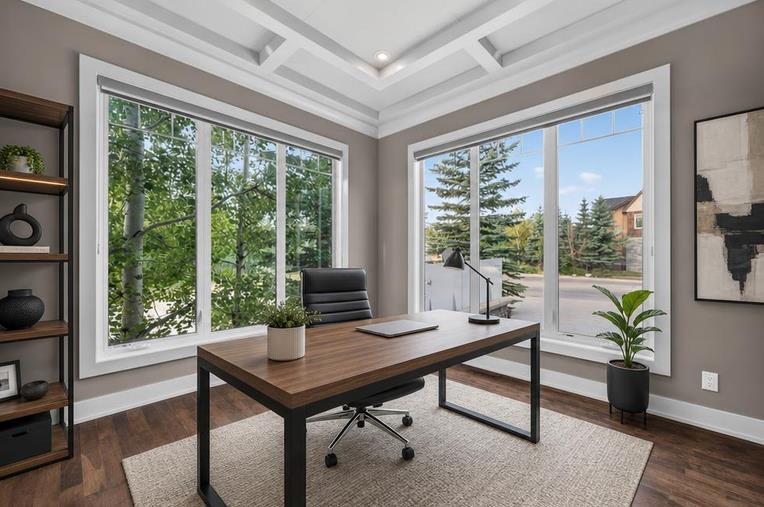 4 Aspen Cliff Close SW