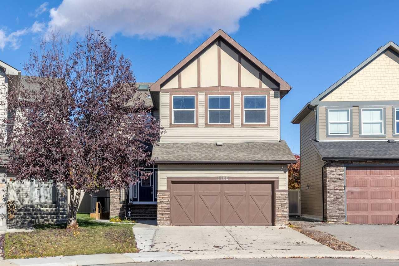 1182 Kingston Crescent SE