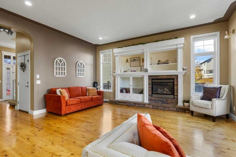 Photo of 1182 Kingston Crescent SE, Airdrie, AB T4A 0E9 (MLS # A2351986)