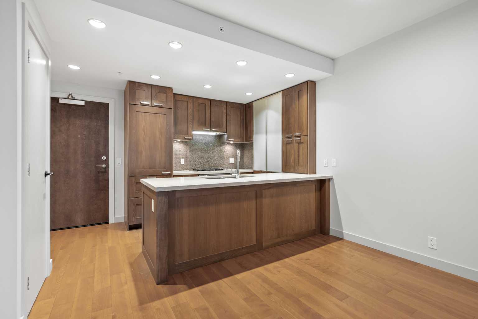 222 Riverfront Avenue SW 317