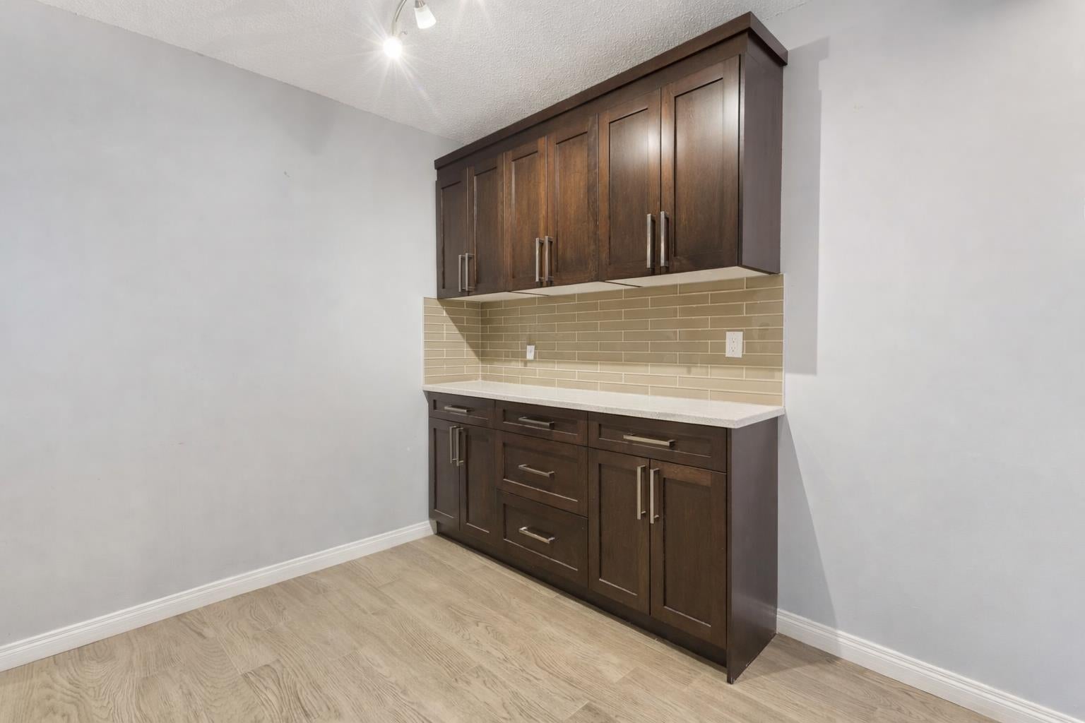 1900 25A Street SW 408