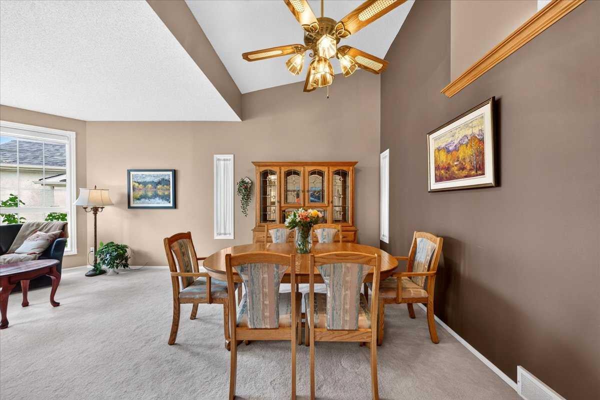 95 Sunlake Close SE