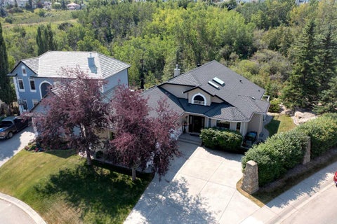 Photo of 6 Patterson Close SW, Calgary, AB T3H 3K2 (MLS # A2340650)