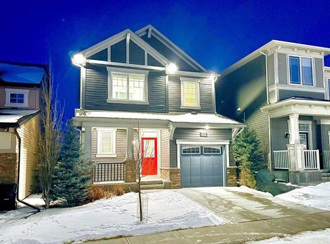 148 Carrington Circle NW Calgary AB T3P 0Y6