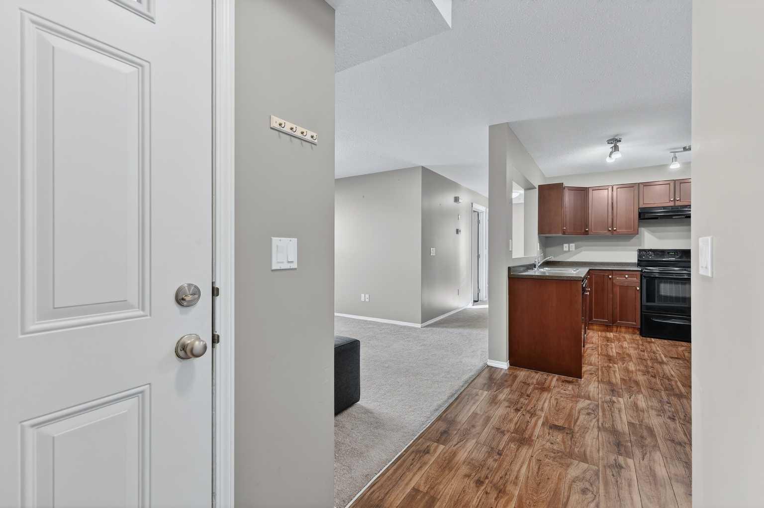 8 Bayside Place 302