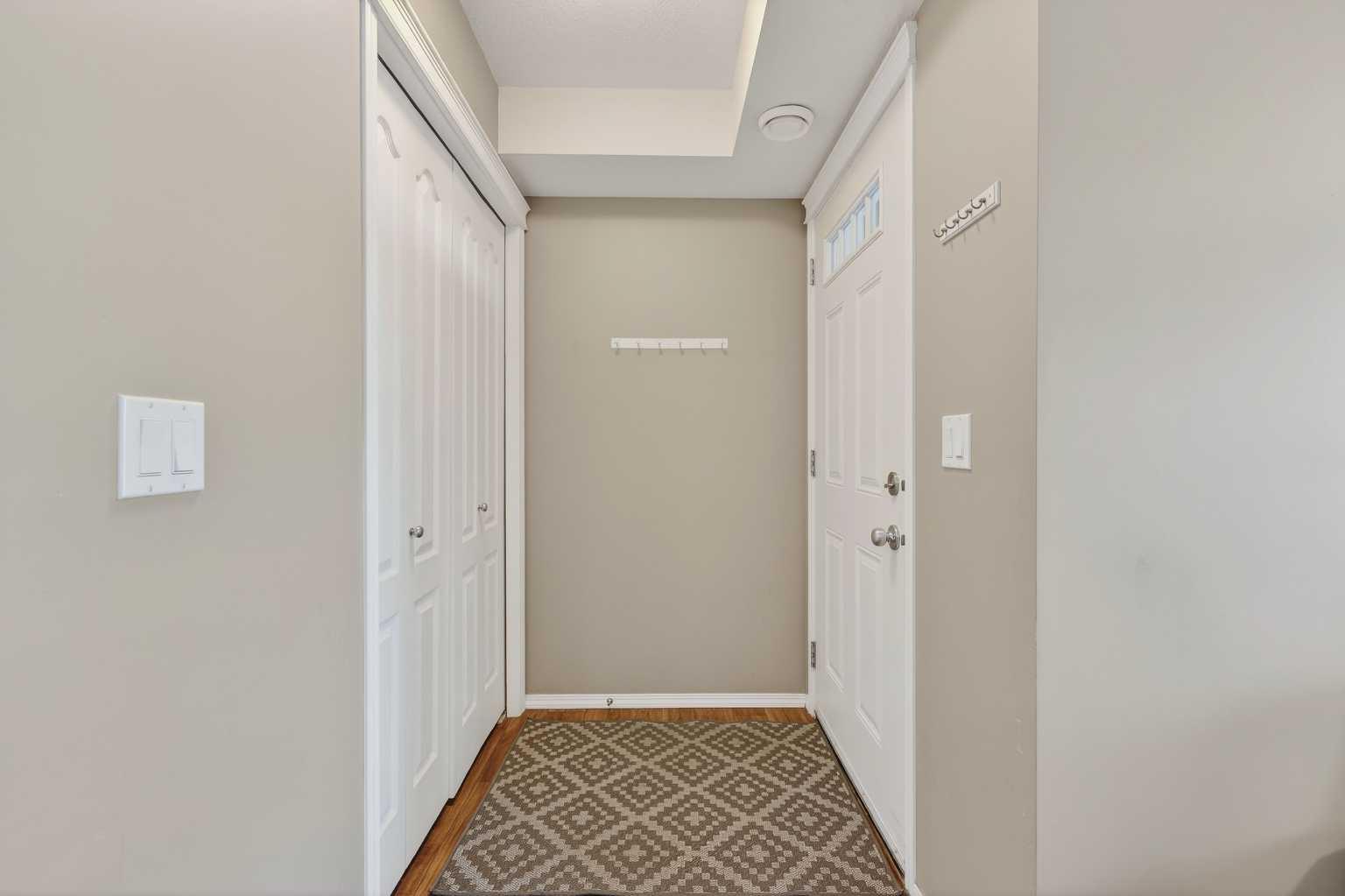 8 Bayside Place 302