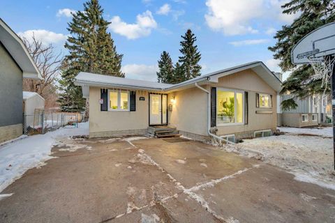 5868 Dalcastle Drive NW Calgary AB T3A 2B6