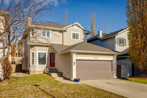 107 Sierra Nevada Close SW Calgary AB T3H 3H7