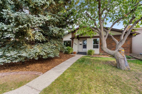 Photo of 479 Bracewood Crescent SW, Calgary, AB T2W 3B7 (MLS # A2348213)