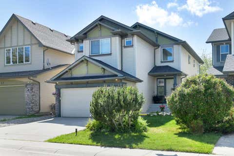 Photo of 23 Cougar Ridge Link SW, Calgary, AB T3H 5L4 (MLS # A2312206)