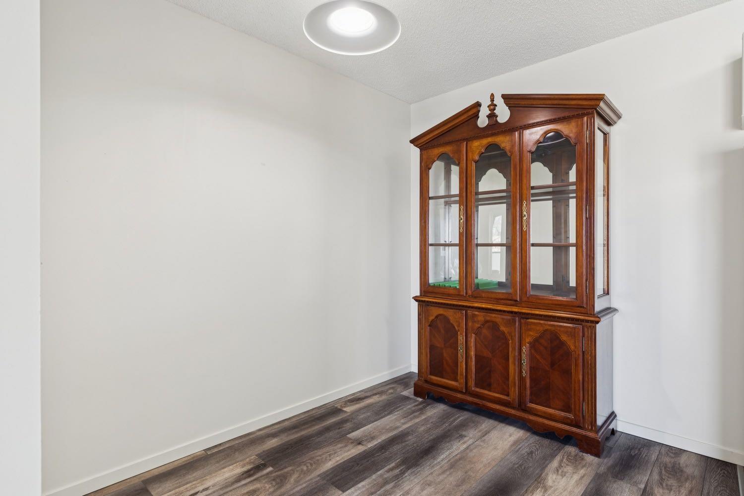 2034 Edenwold Heights NW 34