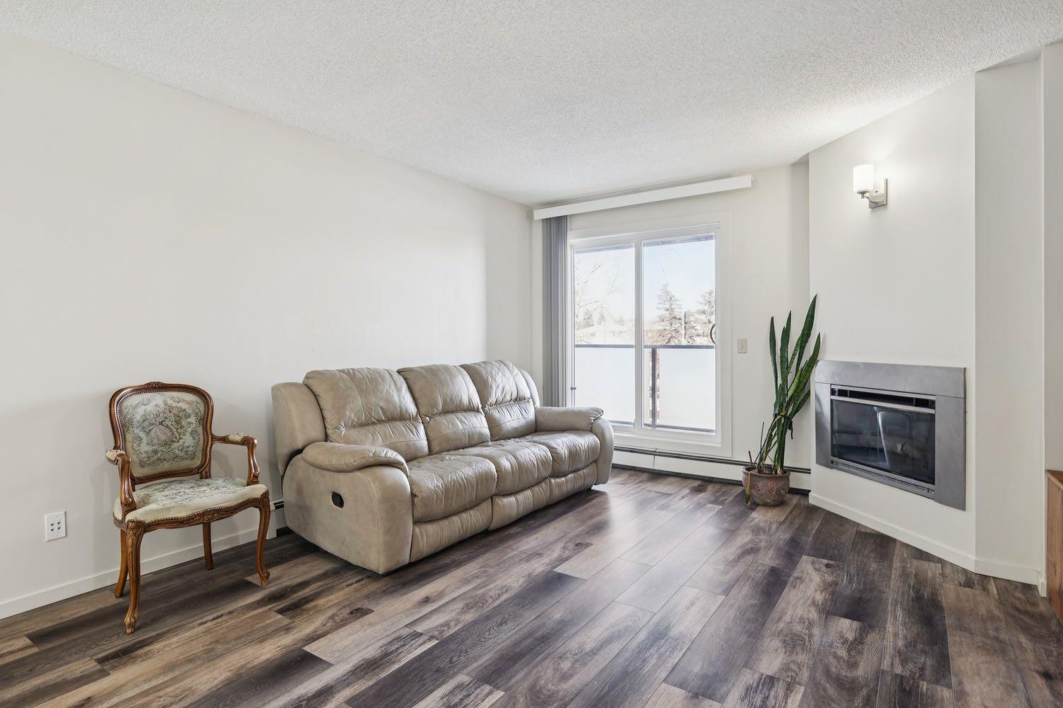 2034 Edenwold Heights NW 34